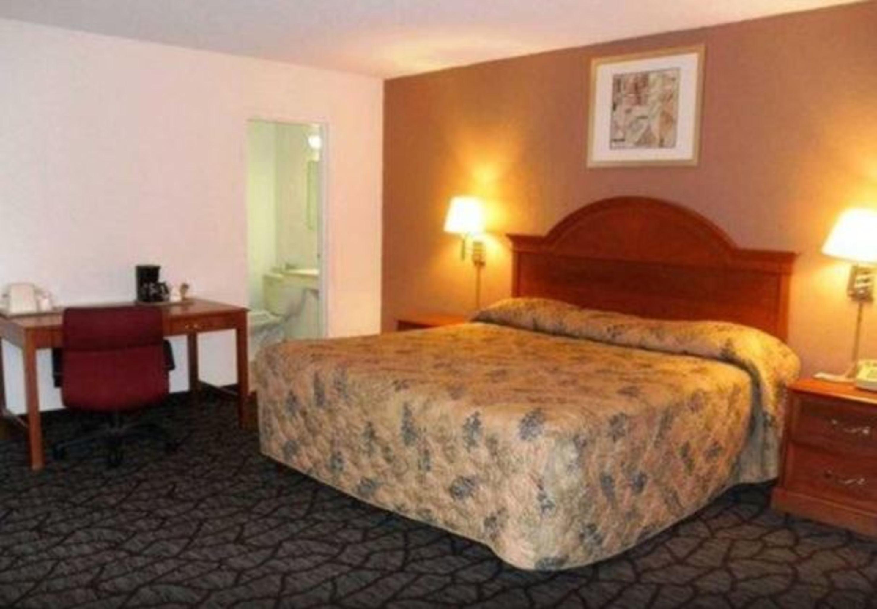 Rodeway Inn Youngstown Buitenkant foto