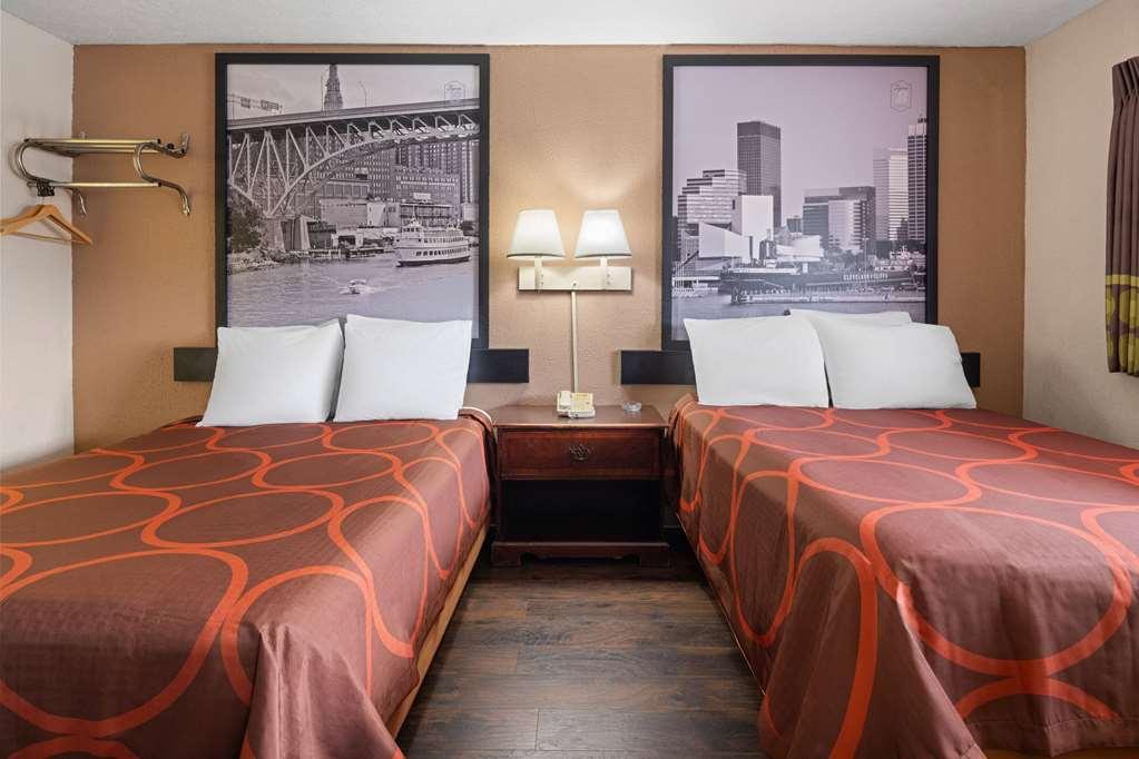 Rodeway Inn Youngstown Kamer foto